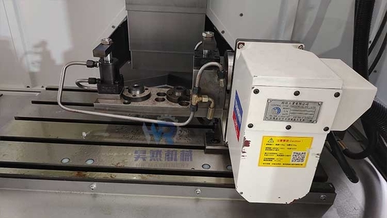 Çelik CNC Dik İşleme Merkezi VMC850 Metal CNC Freze Tezgahı