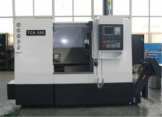 TCK550 Eğri Yatak CNC Döner Metal Dönüştürme Makinesi 550mm çapı
