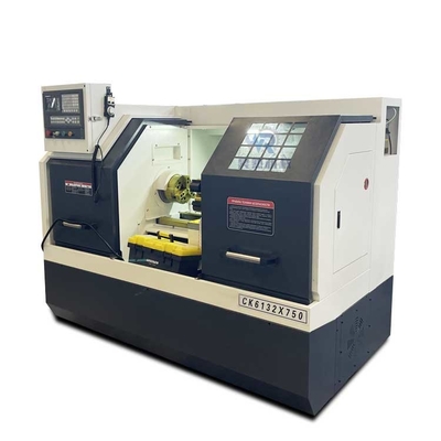 Yatay CNC Düz Yatak Döner Makinesi Ck6132 Otomatik CNC Döner Makinesi 380V 4KW