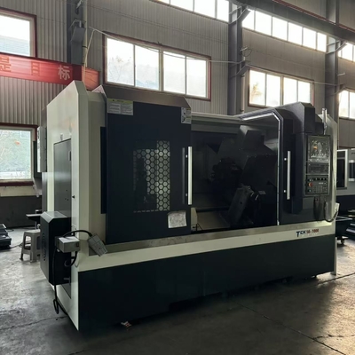 270mm X Eksen Seyahat ve Φ32 Boring Tool Boyutu CNC Dönüştürme Makinesi Kullanıcı Dostu Tasarım