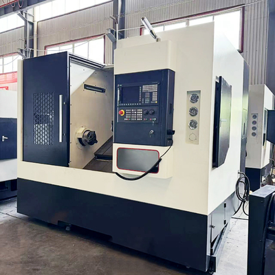 700mm Z Eksenli Seyahat CNC Döviz Makinesi 12 İstasyon Araç Sahibi 8 "Hidrolik Çak İş Parçaları