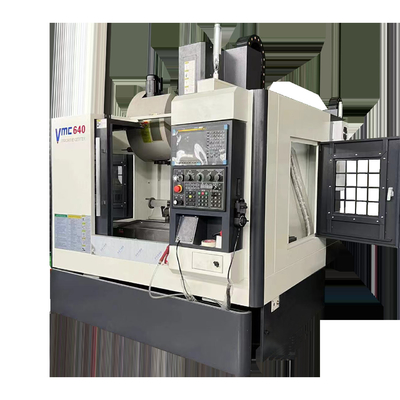 CNC Küçük Dikey İşlem Merkezi VMC640 Dört Eksenli İşlem Merkezi Makine