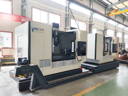 OEM 4 eksenli CNC Dik İşleme Merkezi Üreticileri Vmc1370